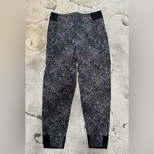 Athleta size 10 joggers Brooklyn